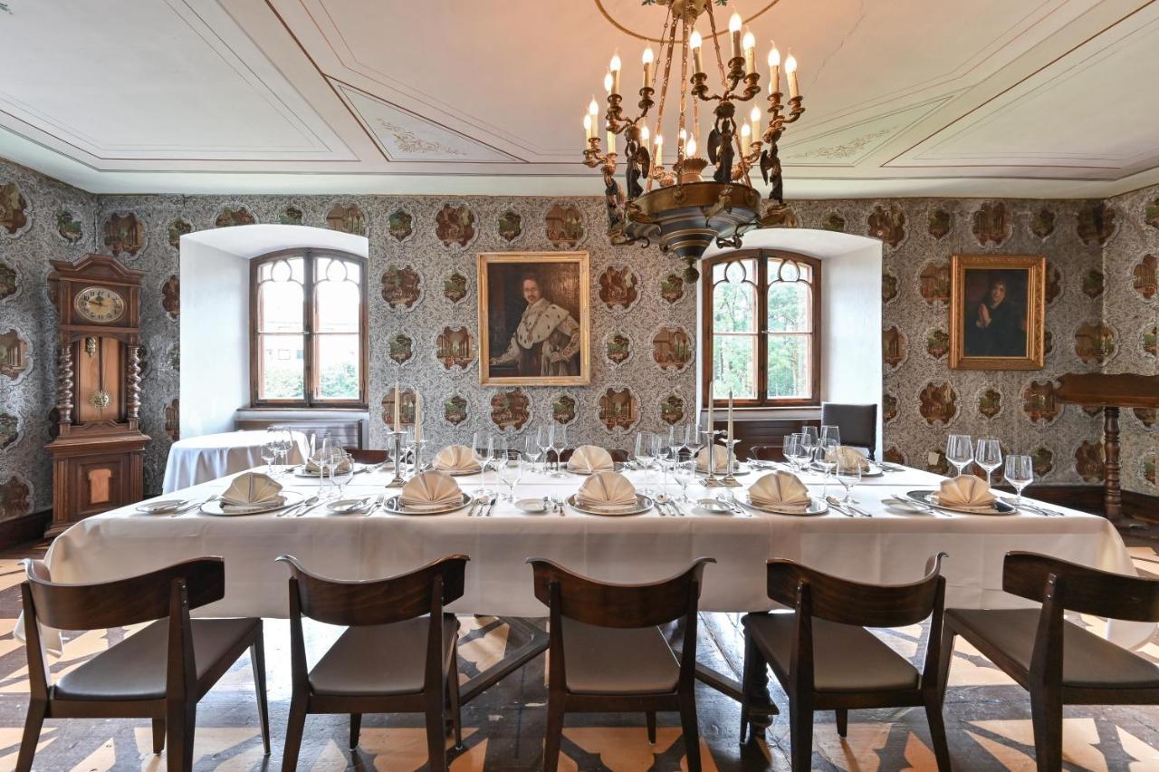 Schloss Zu Хопферау Екстериор снимка