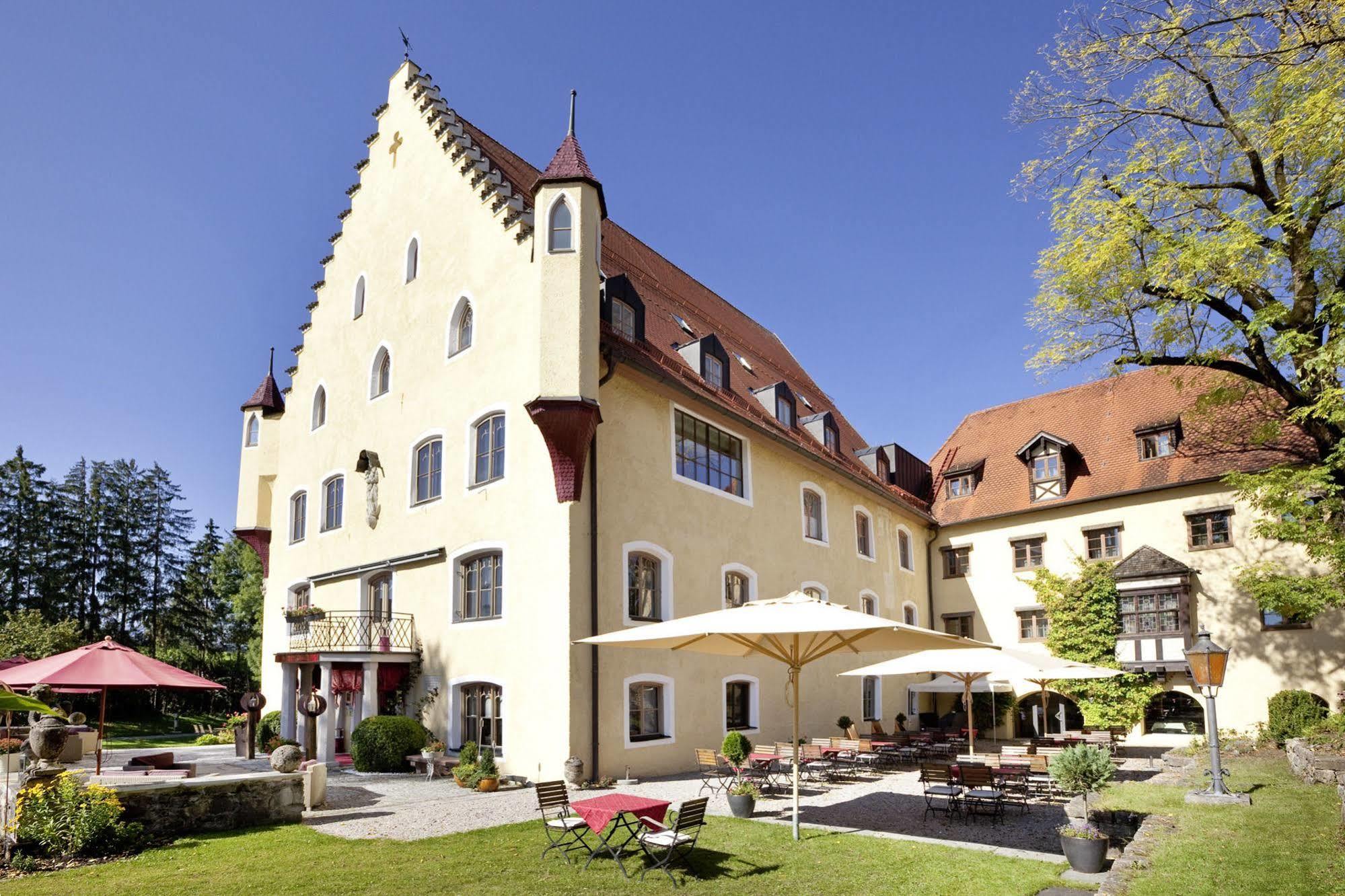 Schloss Zu Хопферау Екстериор снимка